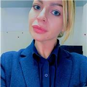 Manager nel settore Turismo e conferenze offre lezioni di inglese